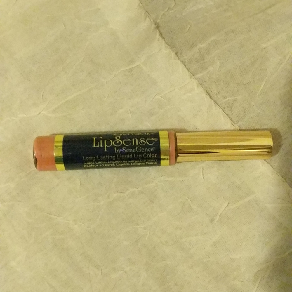 LipSense- Bombshell